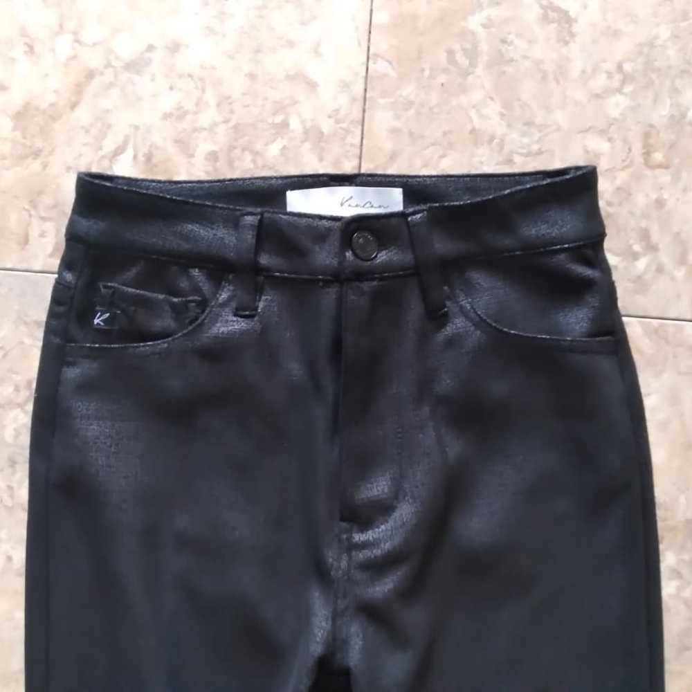 KanCan Carly Ultra High Rise Faux Leather Super Skinny pants, size 1/24 - Picture 3 of 9